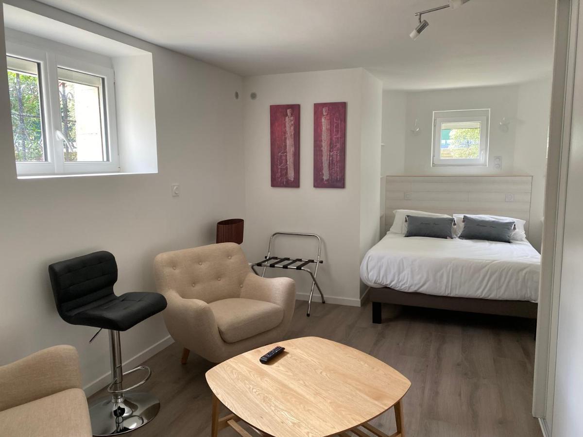 ロワイヤン Miramar Parc Bed & Breakfast エクステリア 写真